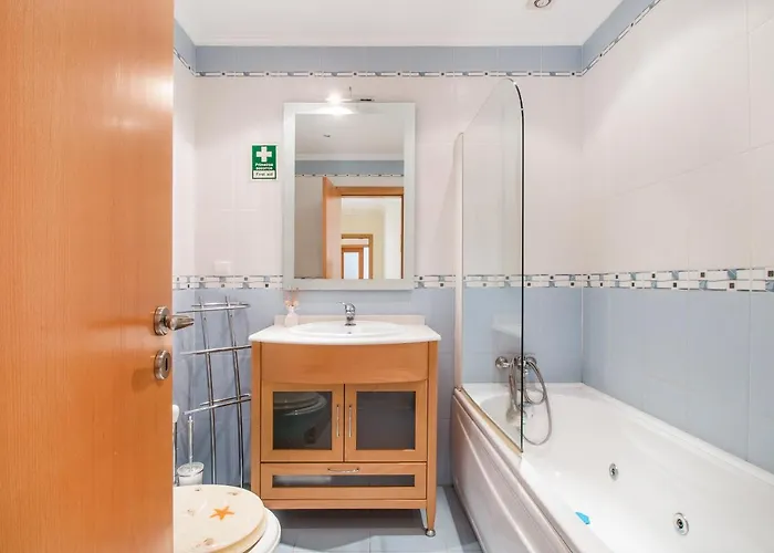 Golden Cliff 公寓 Armação de Pêra