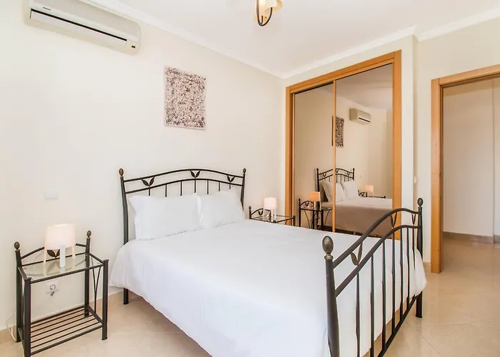 Golden Cliff * Armação de Pêra